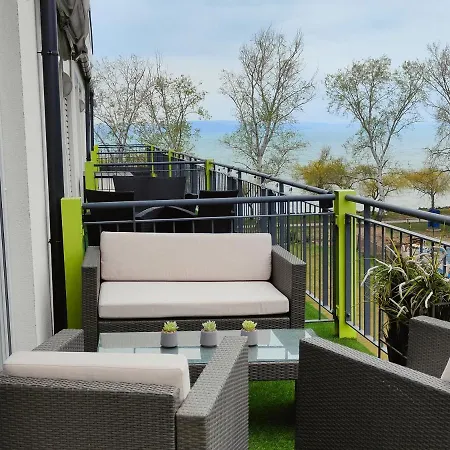 Appartement Beachfront Paradise Ezuest Panorama Lakeview With Panoramic Terrace Siófok